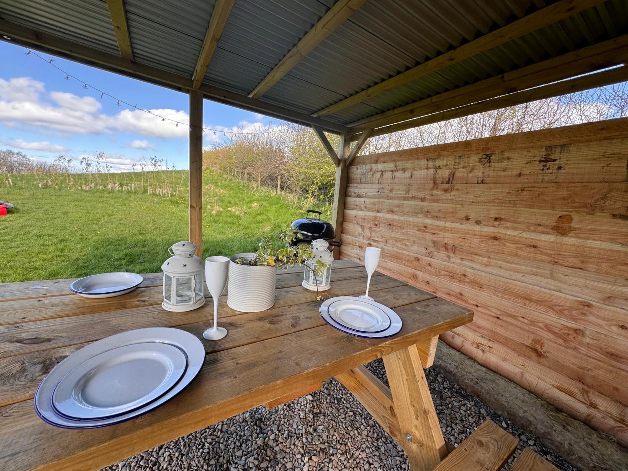 Geodesic Dome Glamping Otel Llanidloes Dış mekan fotoğraf
