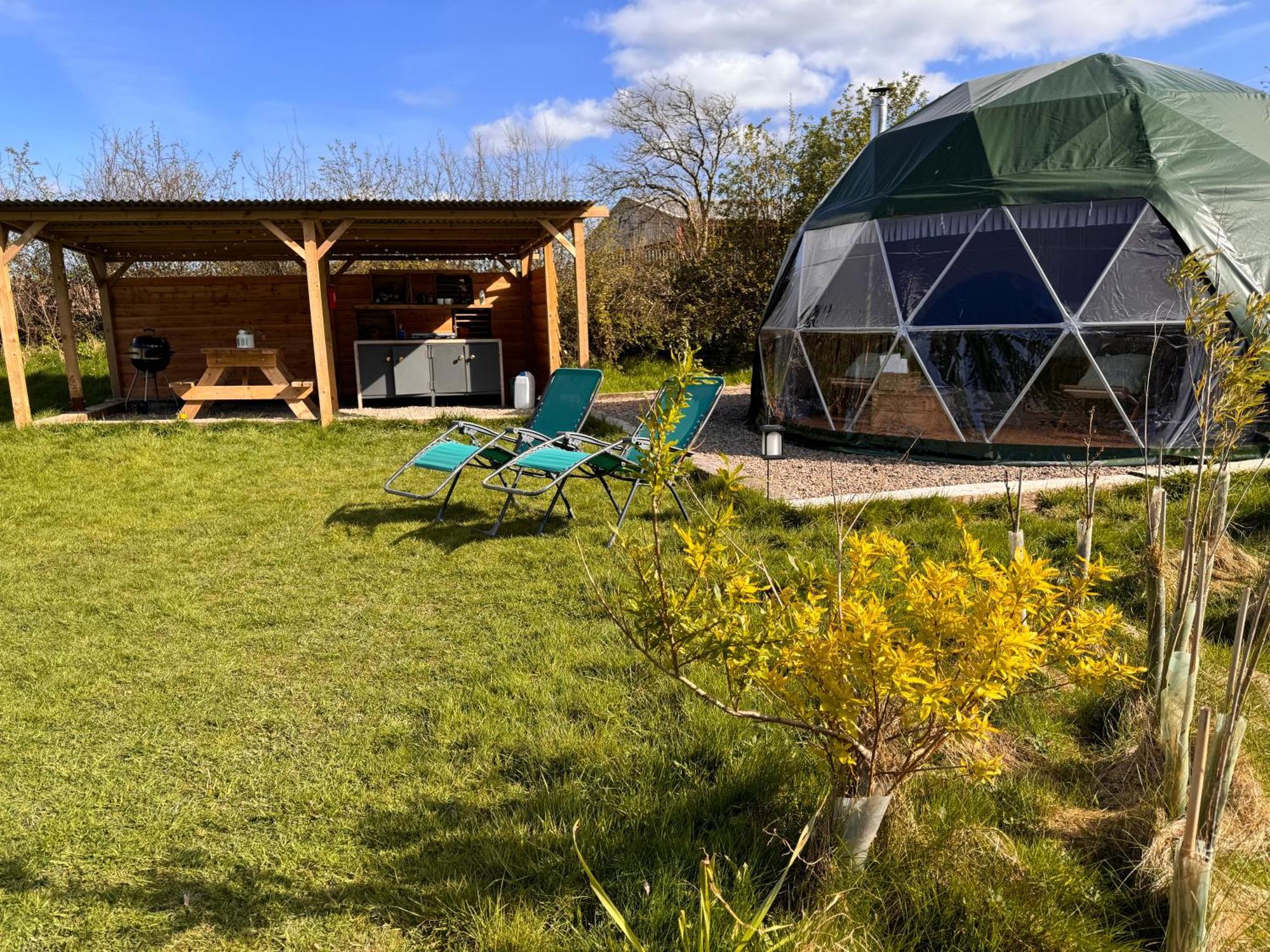 Geodesic Dome Glamping Otel Llanidloes Dış mekan fotoğraf